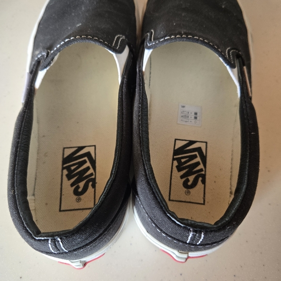 Vans size 8.5 - Picture 4 of 4